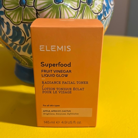 ELEMIS Superfood Fruit Vinegar Liquid Glow - Picture 2 of 2